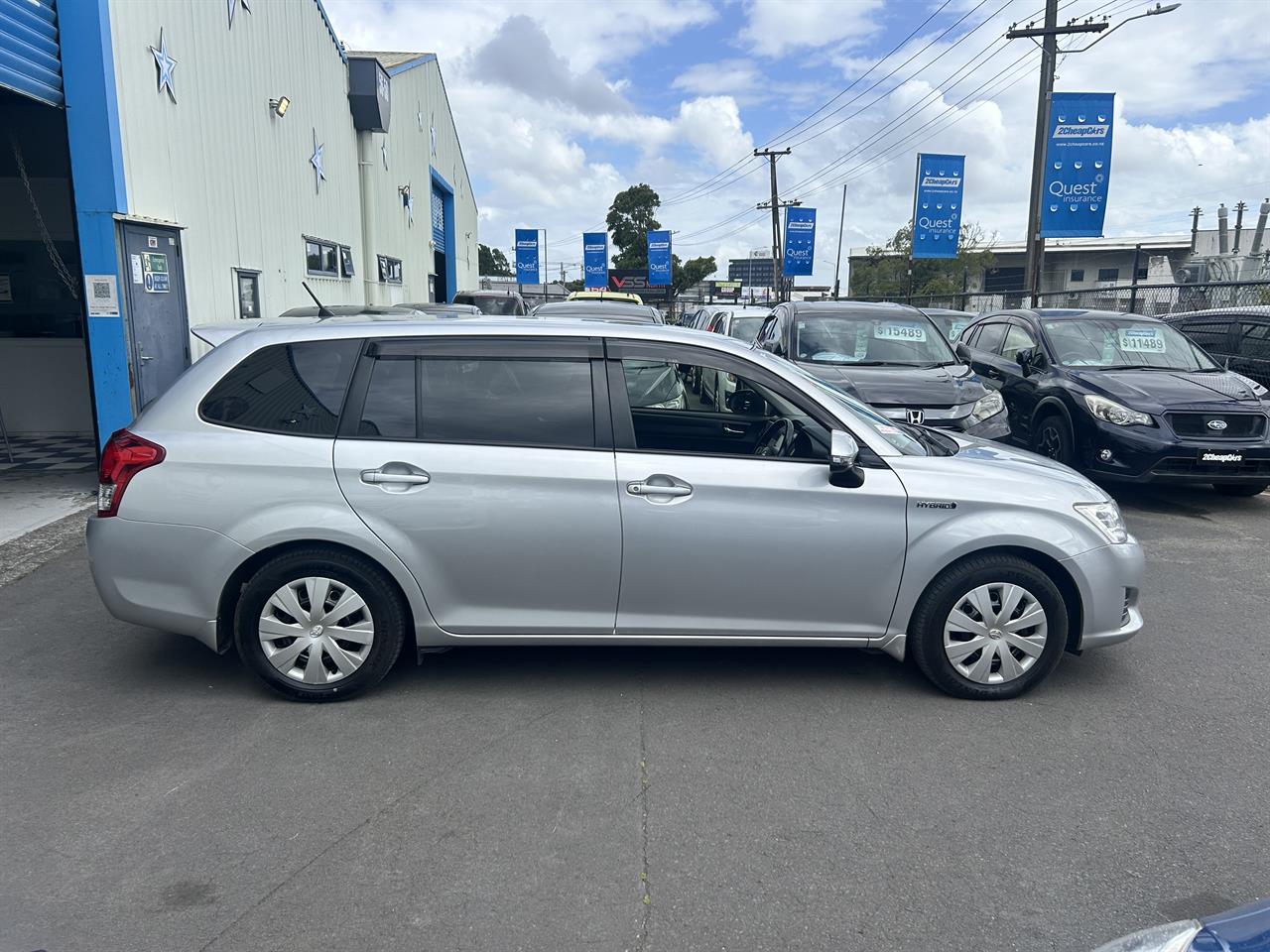 2014 Toyota Corolla Fielder Hybrid