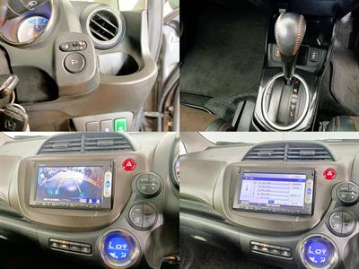 2013 Honda Fit Jazz Shuttle Hybrid