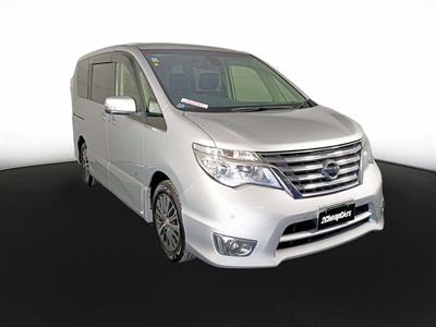 2014 Nissan Serena Hybrid