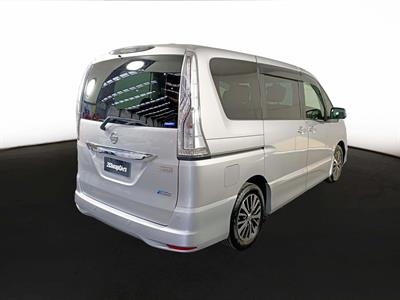 2014 Nissan Serena Hybrid