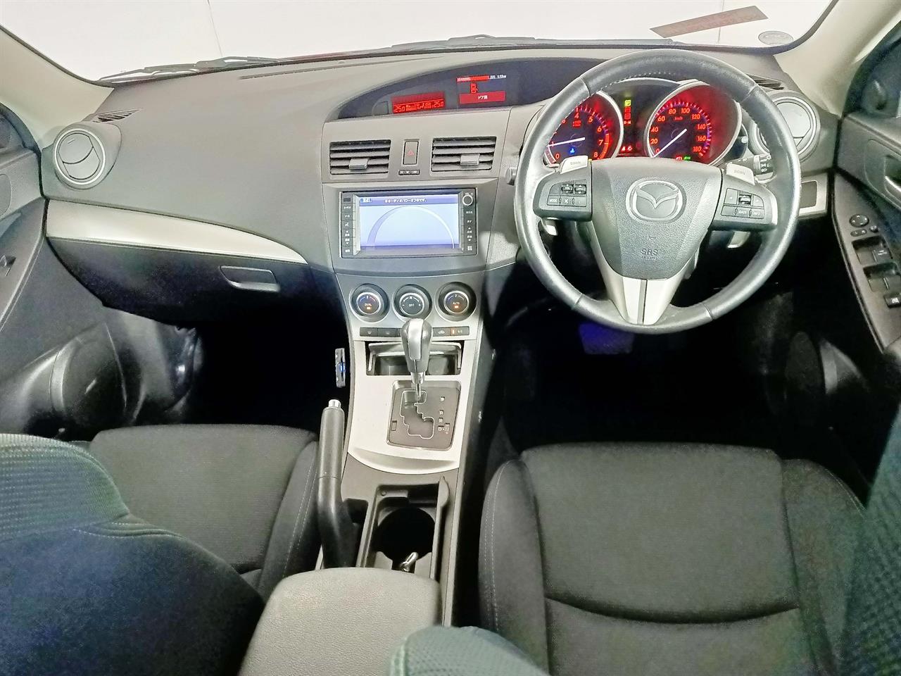 2010 Mazda Axela 3