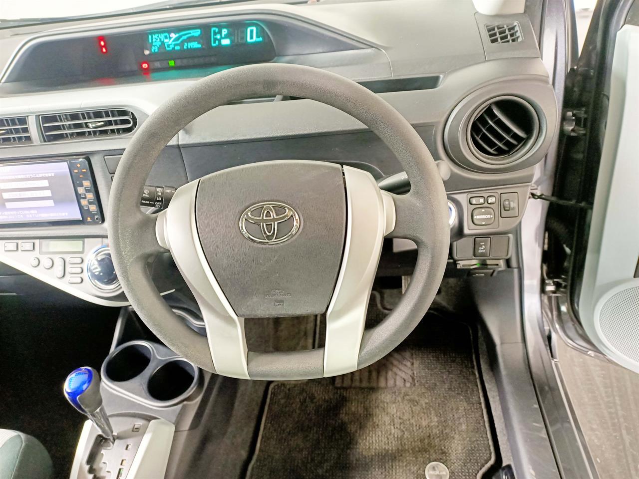 2012 Toyota Aqua Hybrid