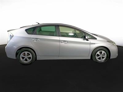 2012 Toyota Prius Hybrid