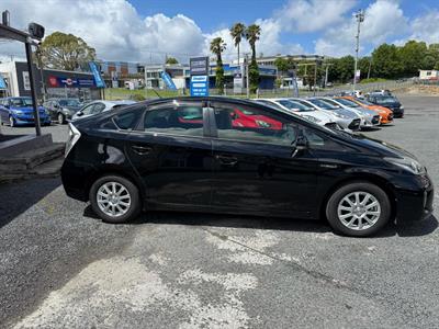 2014 Toyota Prius Hybrid