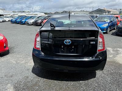 2014 Toyota Prius Hybrid