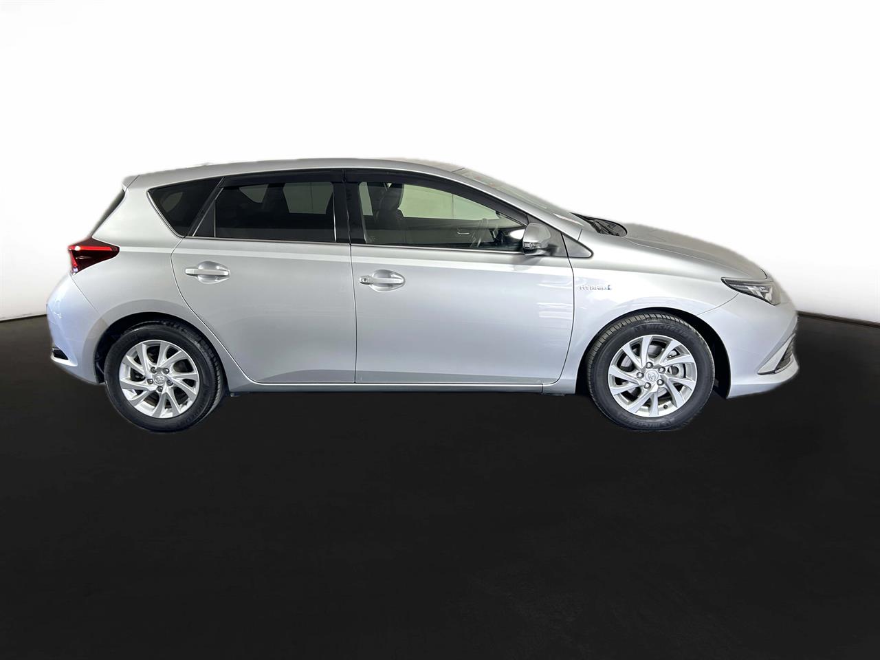 2016 Toyota Auris Hybrid