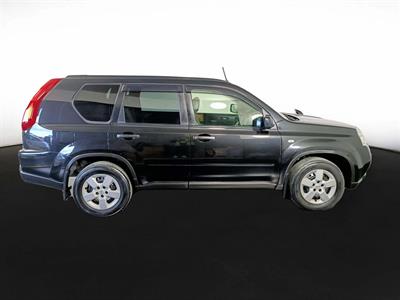 2013 Nissan X-TRAIL 