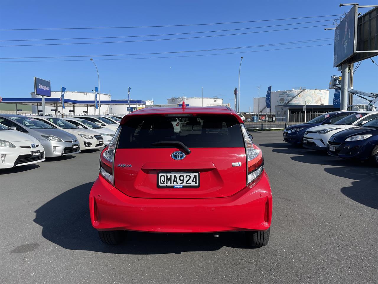 2018 Toyota Aqua Hybrid New Shape