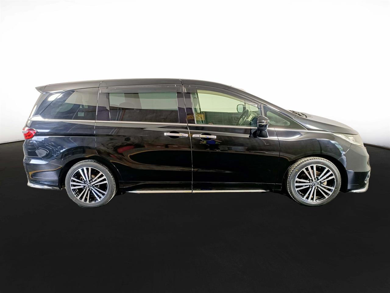 2014 Honda Odyssey New shape Absolute