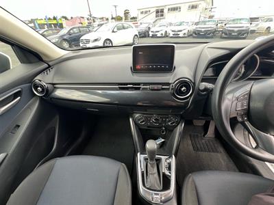 2015 Mazda Demio 2 New Shape Skyactive