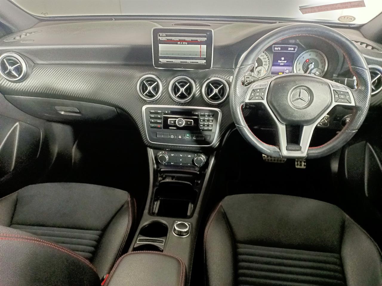 2013 Mercedes-Benz A180 Sports