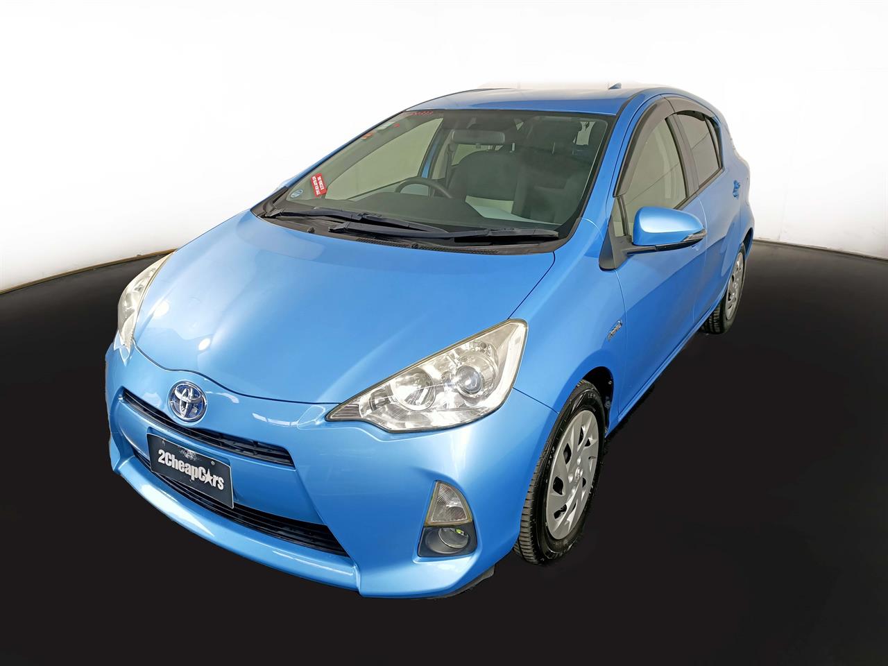 2013 Toyota Aqua Hybrid