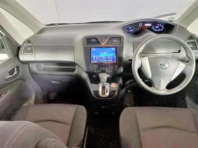 2013 Nissan Serena Hybrid