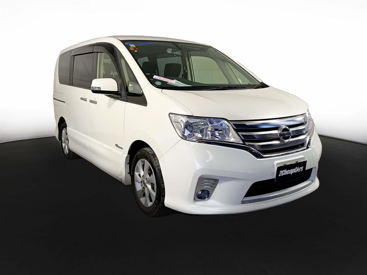 2013 Nissan Serena Hybrid