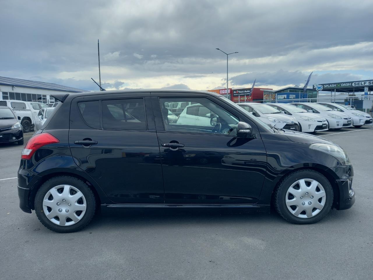 2013 Suzuki Swift RS