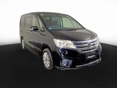 2012 Nissan Serena 