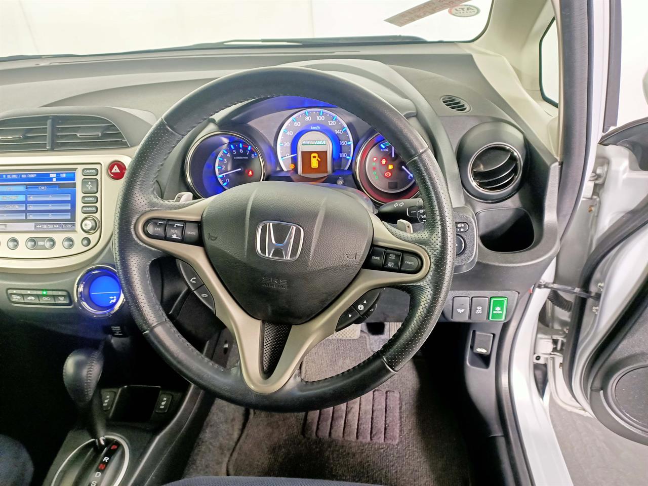 2013 Honda Fit Jazz Hybrid