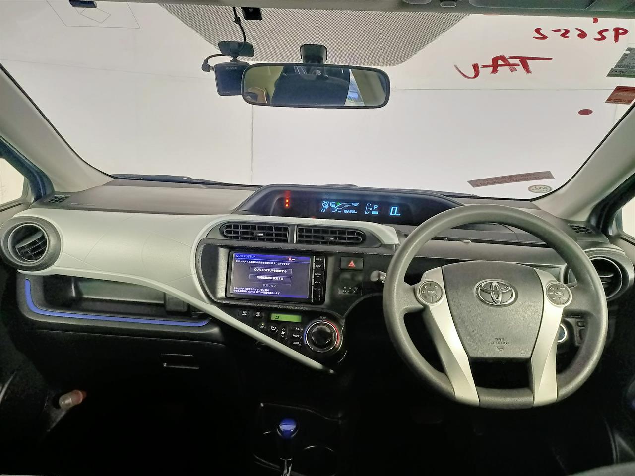 2014 Toyota Aqua Hybrid