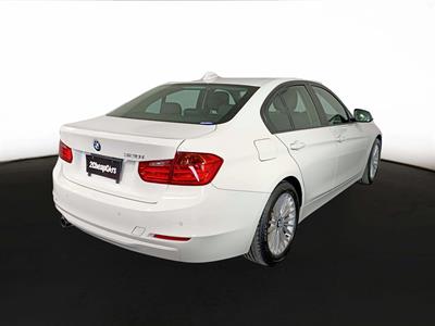 2012 BMW 320i 