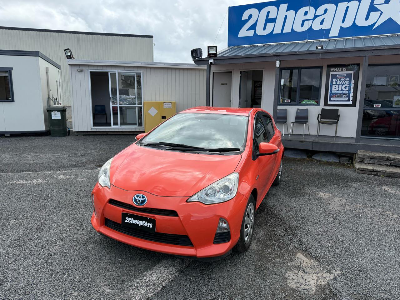 2014 Toyota Aqua Hybrid