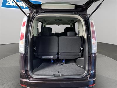 2012 Nissan Serena HIGHTWAY STAR