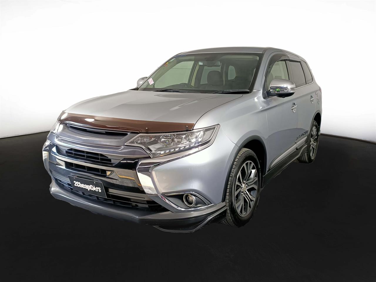 2015 Mitsubishi Outlander 4WD 7 seater New Shape