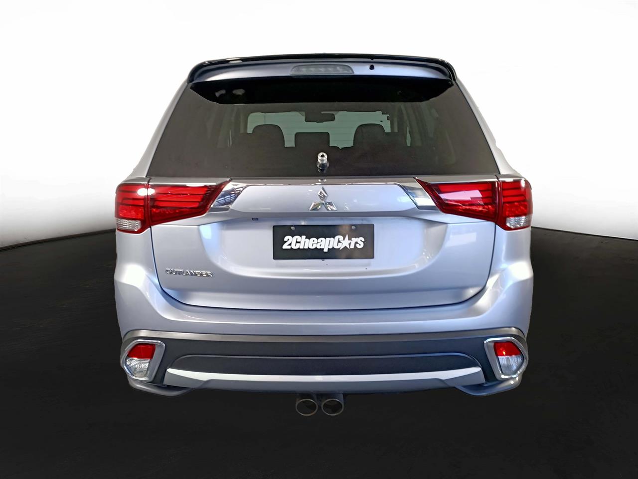 2015 Mitsubishi Outlander 4WD 7 seater New Shape