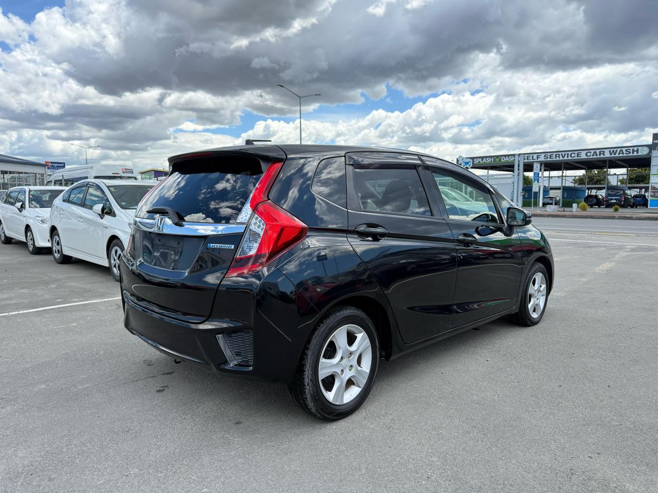 2013 Honda Fit Jazz Hybrid Late Shape