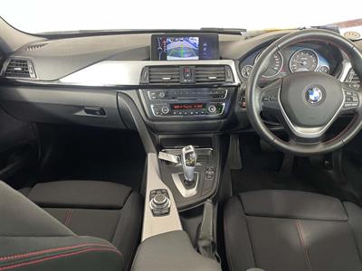 2012 BMW 320i Sports