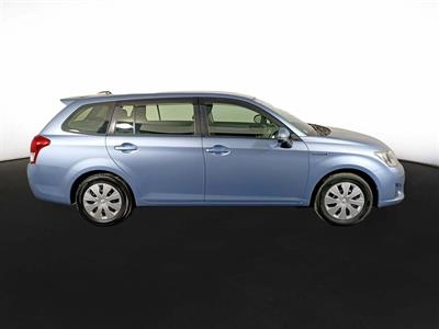 2014 Toyota Corolla Fielder Hybrid