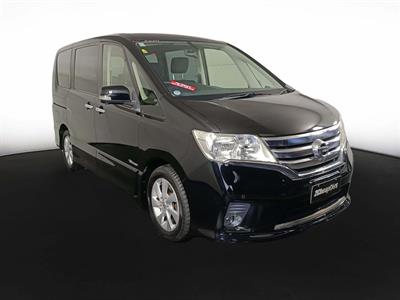 2013 Nissan Serena Hybrid