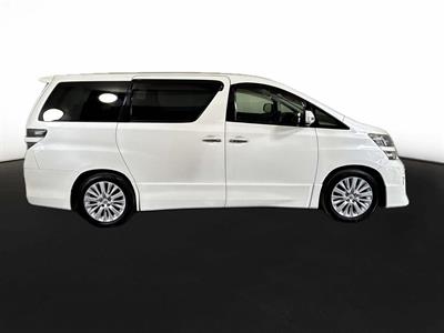 2013 Toyota Vellfire ZG Edition