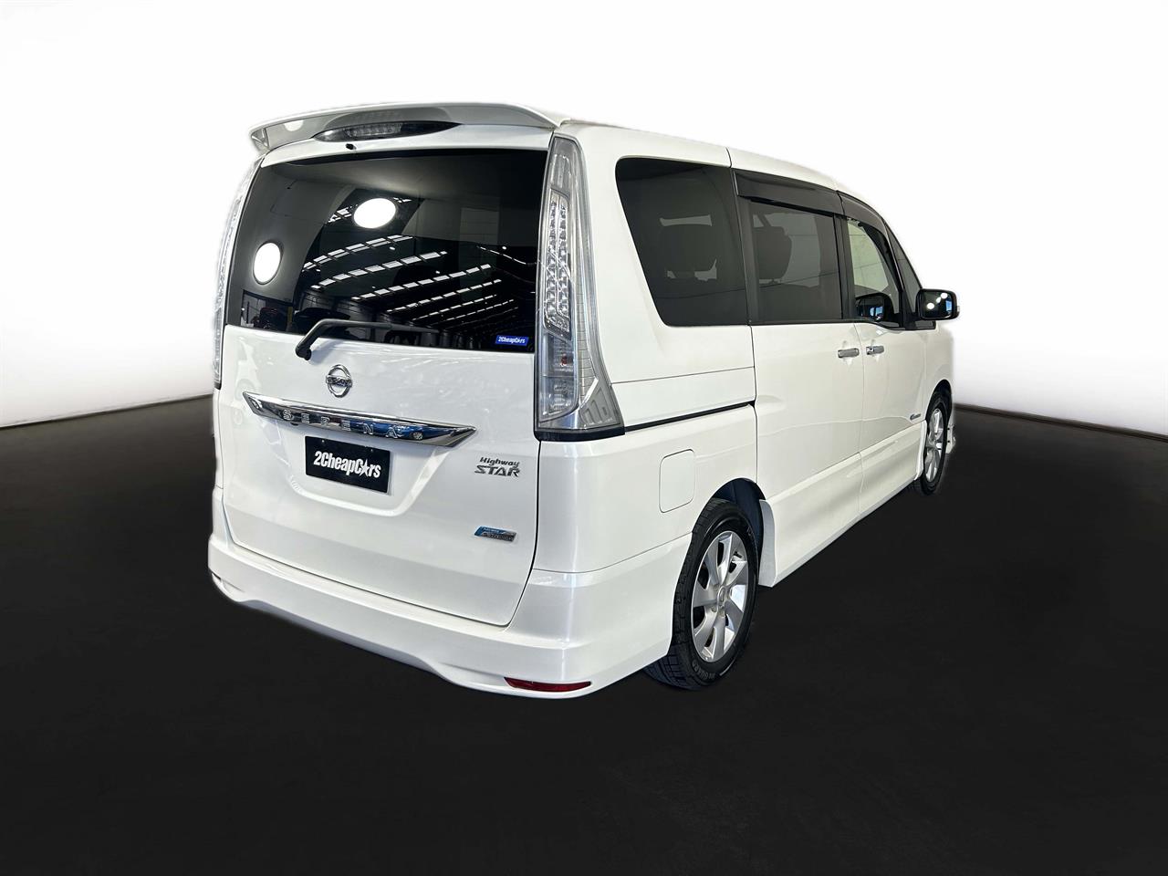 2013 Nissan Serena Hybrid