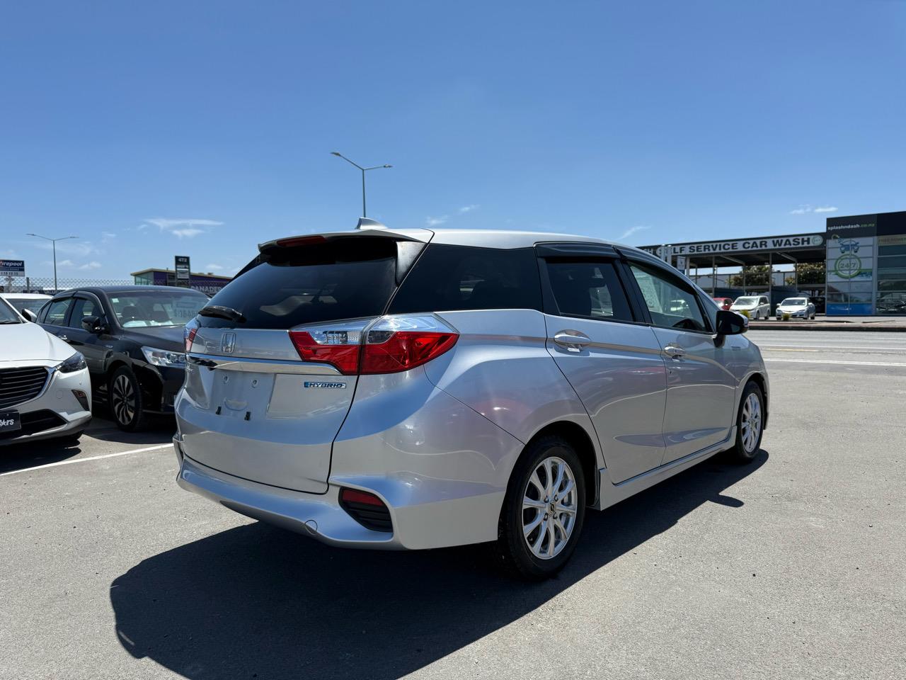 2015 Honda Fit Shuttle Hybrid Facelift