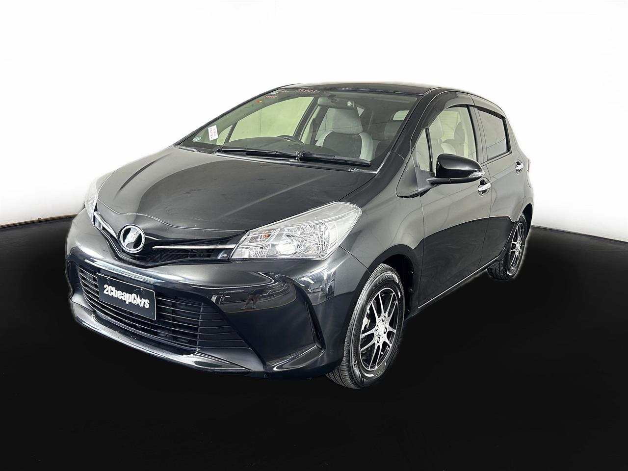 2015 Toyota Vitz 