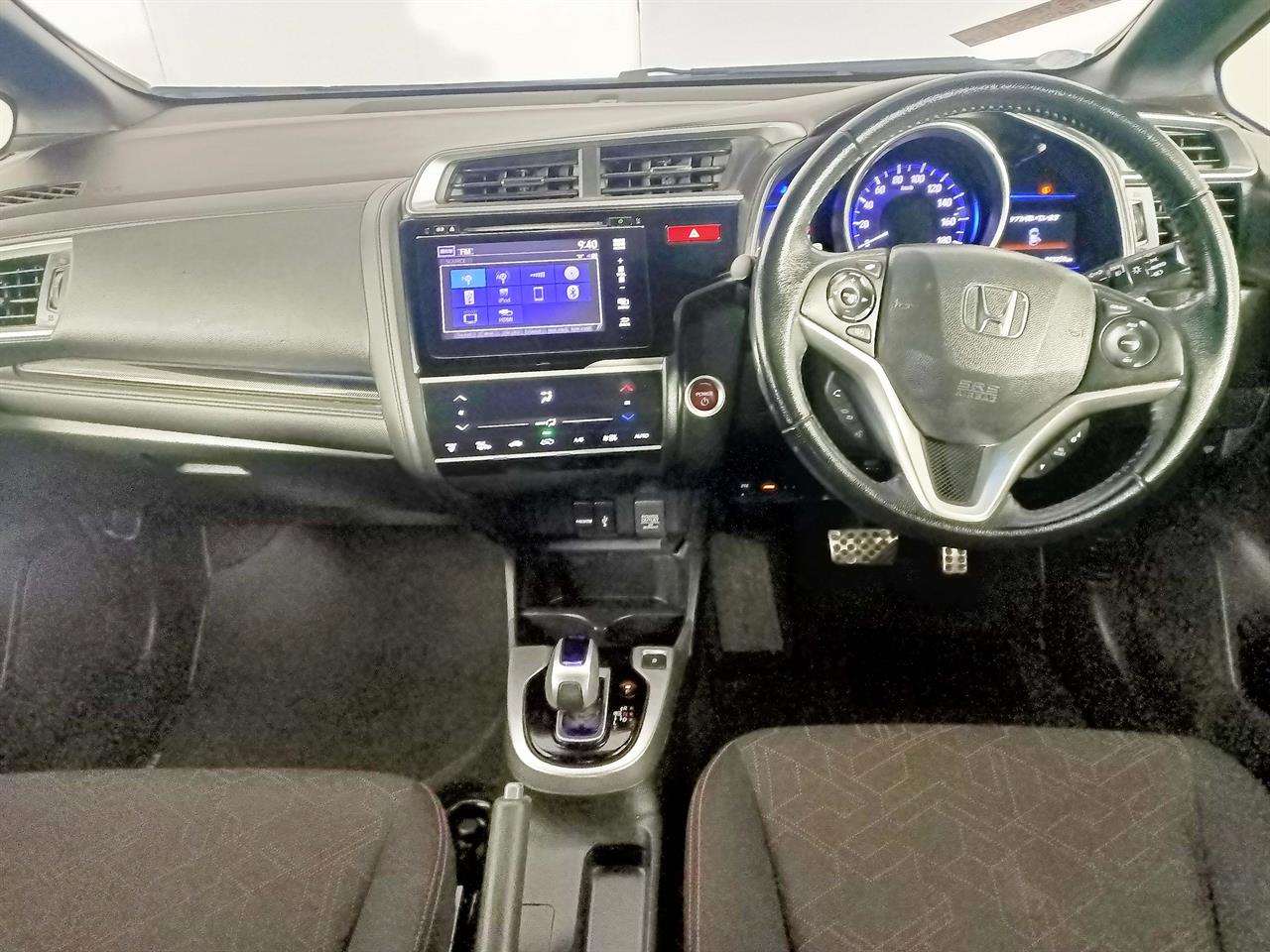 2013 Honda Fit Jazz Hybrid Late Shape