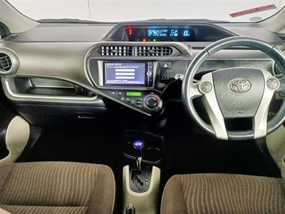 2014 Toyota Aqua Hybrid