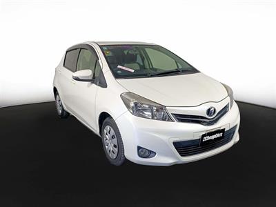 2012 Toyota Vitz 