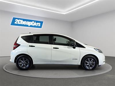 2017 Nissan Note E-Power X Black Arrow