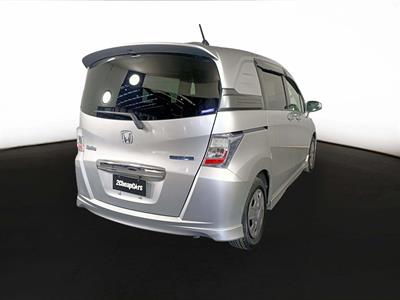 2013 Honda Freed Hybrid