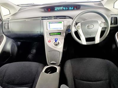 2014 Toyota Prius Hybrid