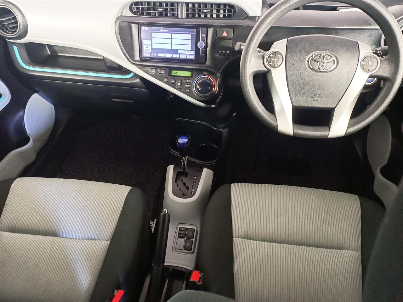 2012 Toyota Aqua Hybrid