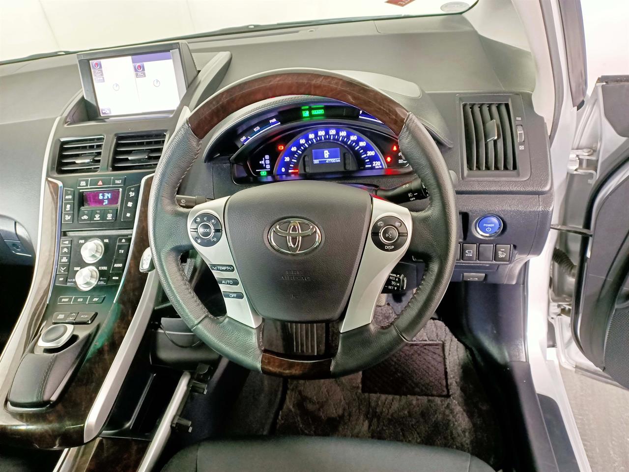 2013 Toyota SAI Hybrid New Shape