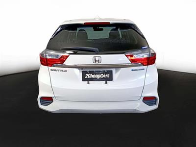 2015 Honda Fit Shuttle Hybrid Facelift