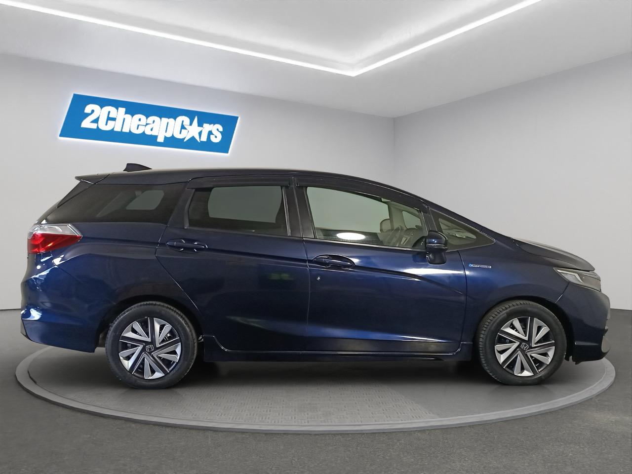 2016 Honda Fit Shuttle Hybrid Facelift