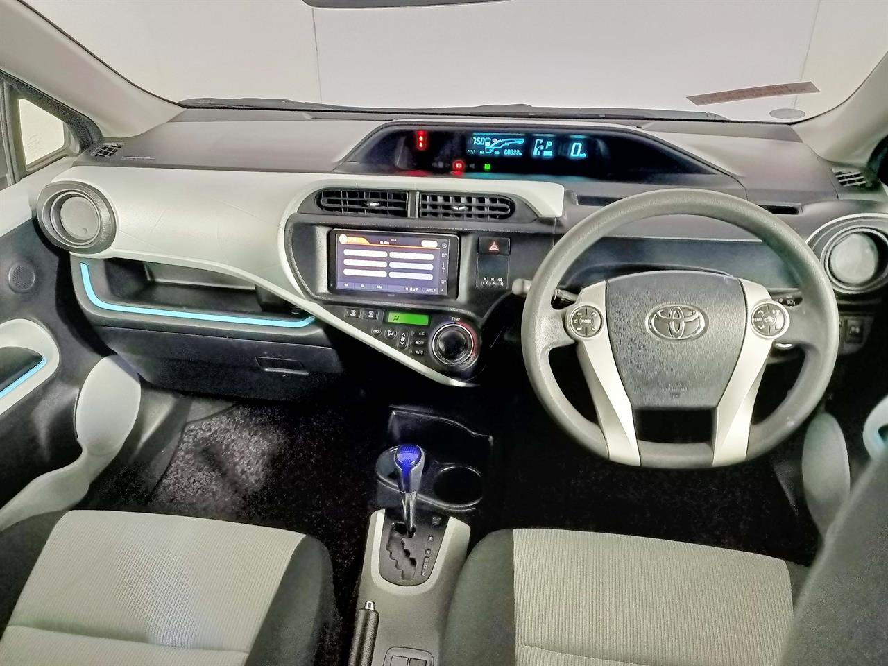 2012 Toyota Aqua Hybrid