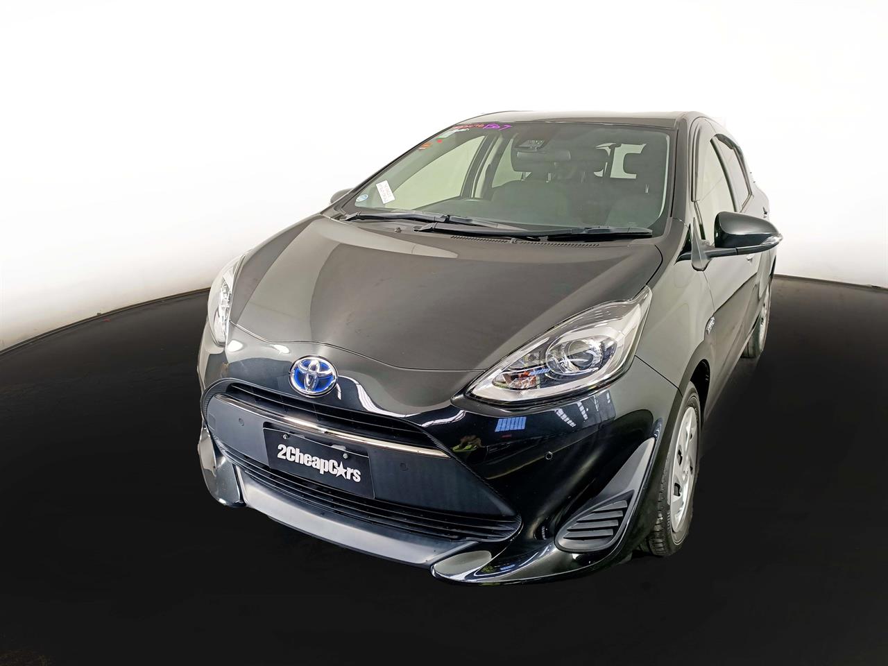 2019 Toyota Aqua Hybrid New Shape