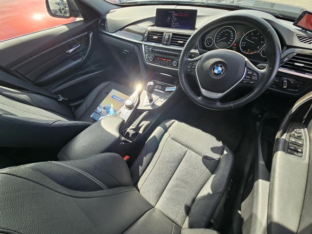 2013 BMW 320D LUXURY