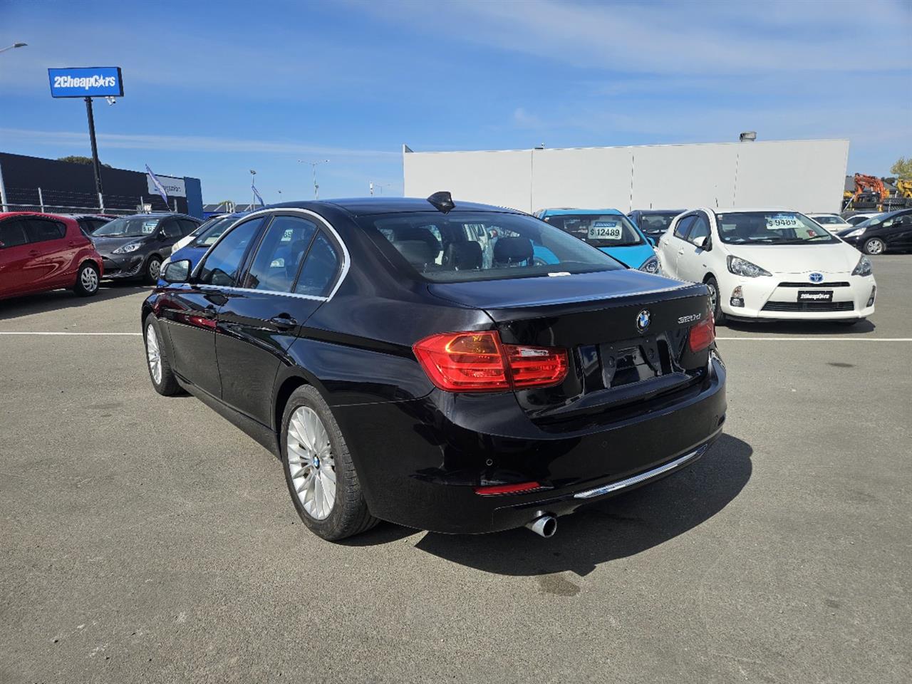 2013 BMW 320D LUXURY