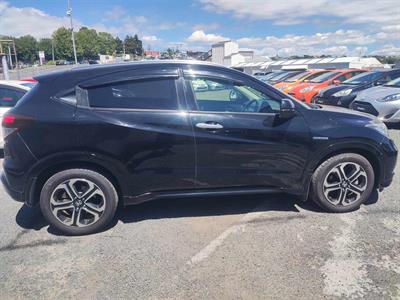 2016 Honda Vezel Hybrid Z